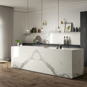 Cucina isola minimalista statuario mirror e nero