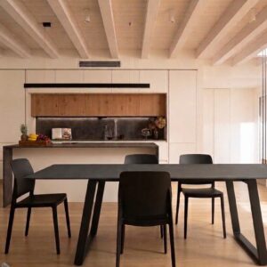 Cucina Portale con isola cottura top HPL